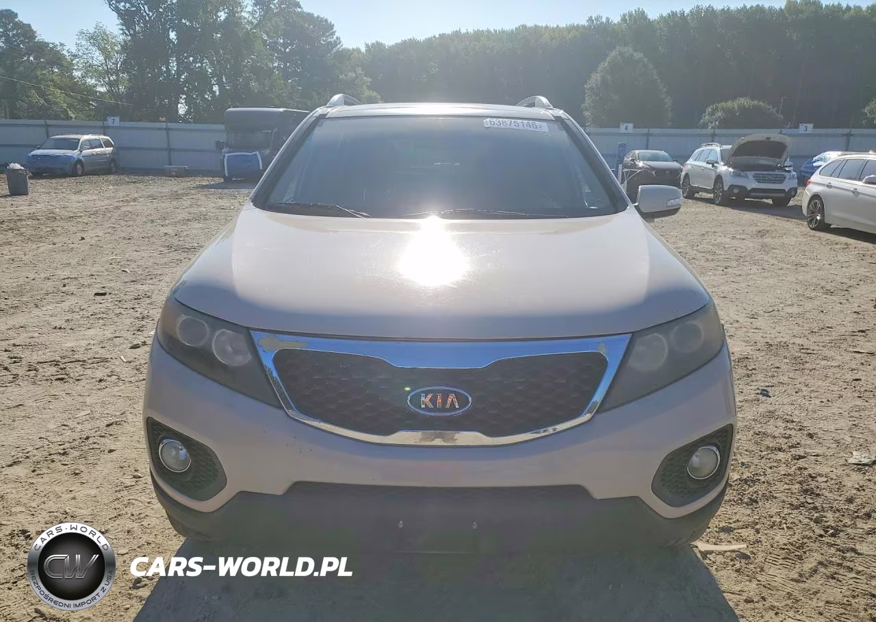2011 Kia Sorento Ex VIN:5XYKUDA24BG060879 - 5