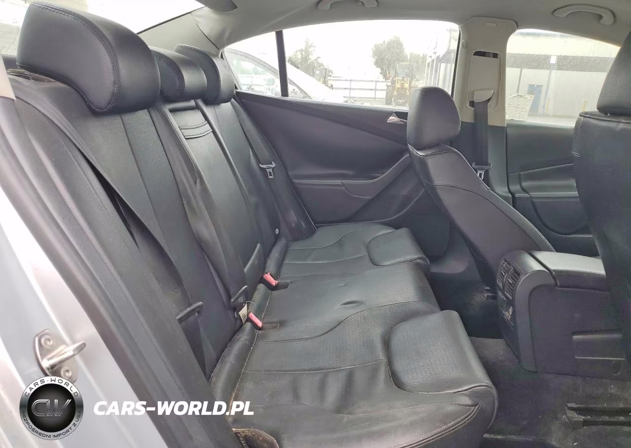 2007 Volkswagen Passat 2.0T VIN:WVWGK93C47P018084 - 10