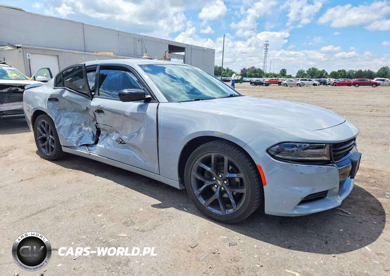 2020 Dodge Charger Sxt VIN:2C3CDXBG8LH228692 - 4