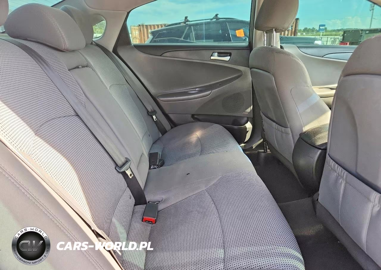 2013 Hyundai Sonata Gls VIN:5NPEB4AC7DH568187 - 10