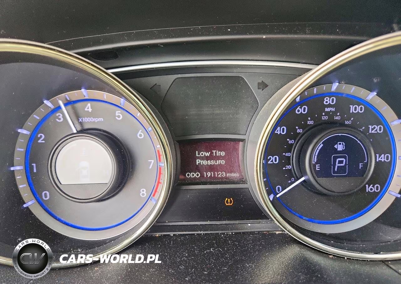 2013 Hyundai Sonata Gls VIN:5NPEB4AC7DH568187 - 9