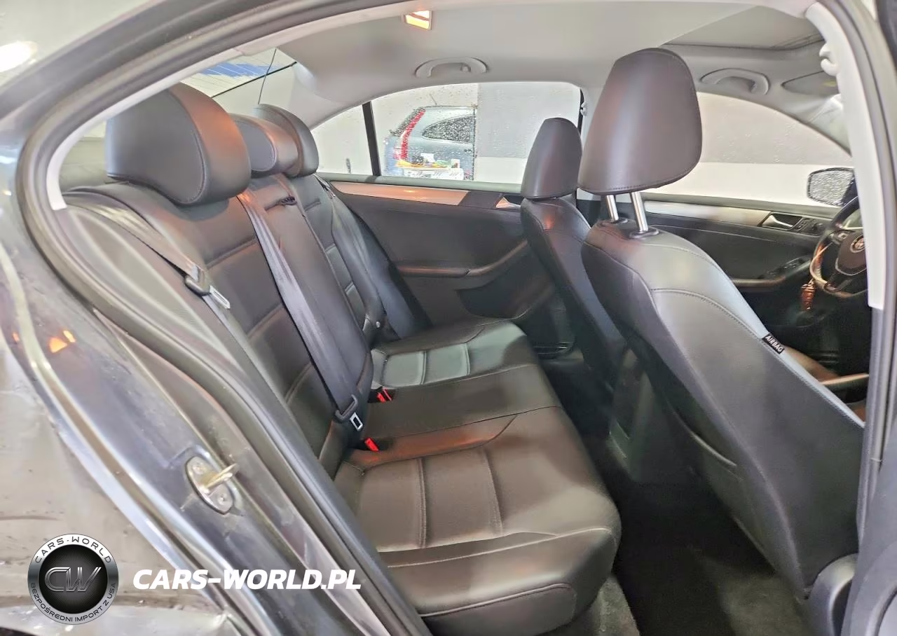 2018 Volkswagen Jetta Se VIN:3VWDB7AJ4JM246671 - 10