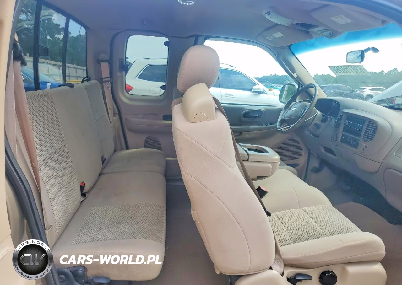 2003 Ford F150 VIN:1FTRX18L03NB76660 - 10