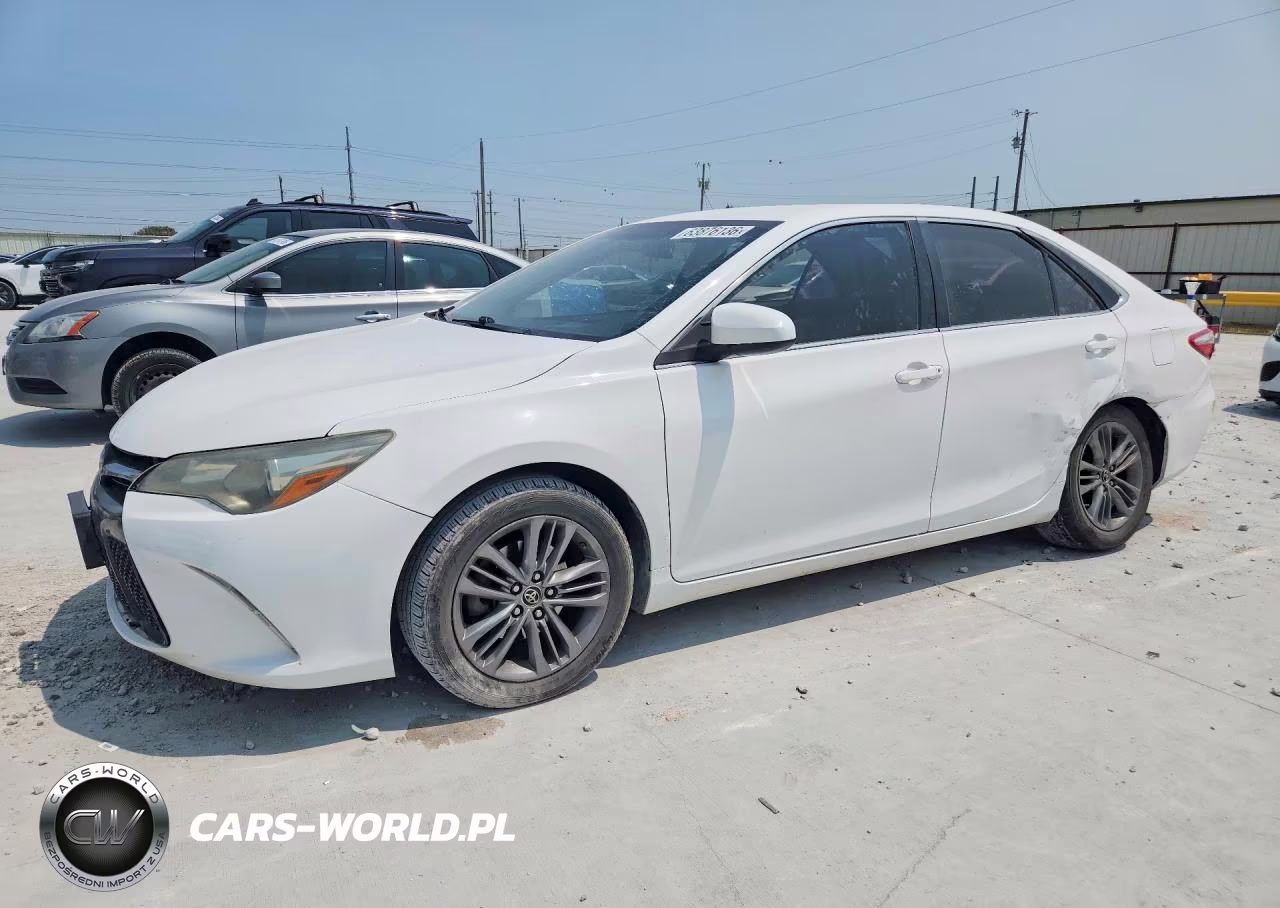 2015 Toyota Camry Se – zdjęcie 1 z 12