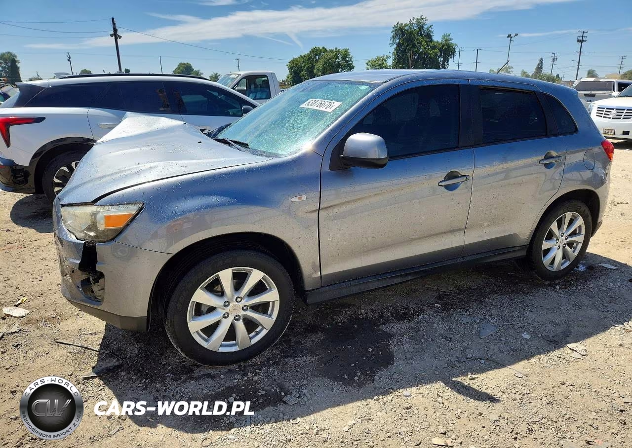 2014 Mitsubishi Outlander 4D 2Wd