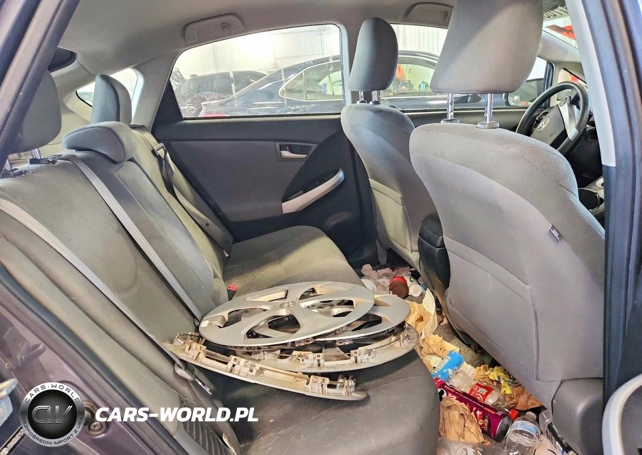 2012 Toyota Prius Two VIN:JTDKN3DU3C1573451 - 10