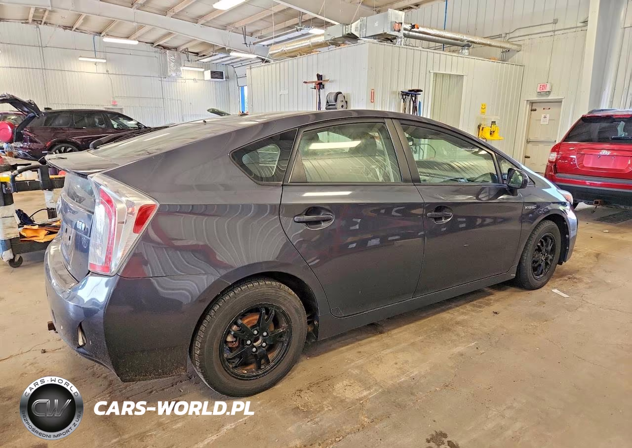 2012 Toyota Prius Two VIN:JTDKN3DU3C1573451 - 3