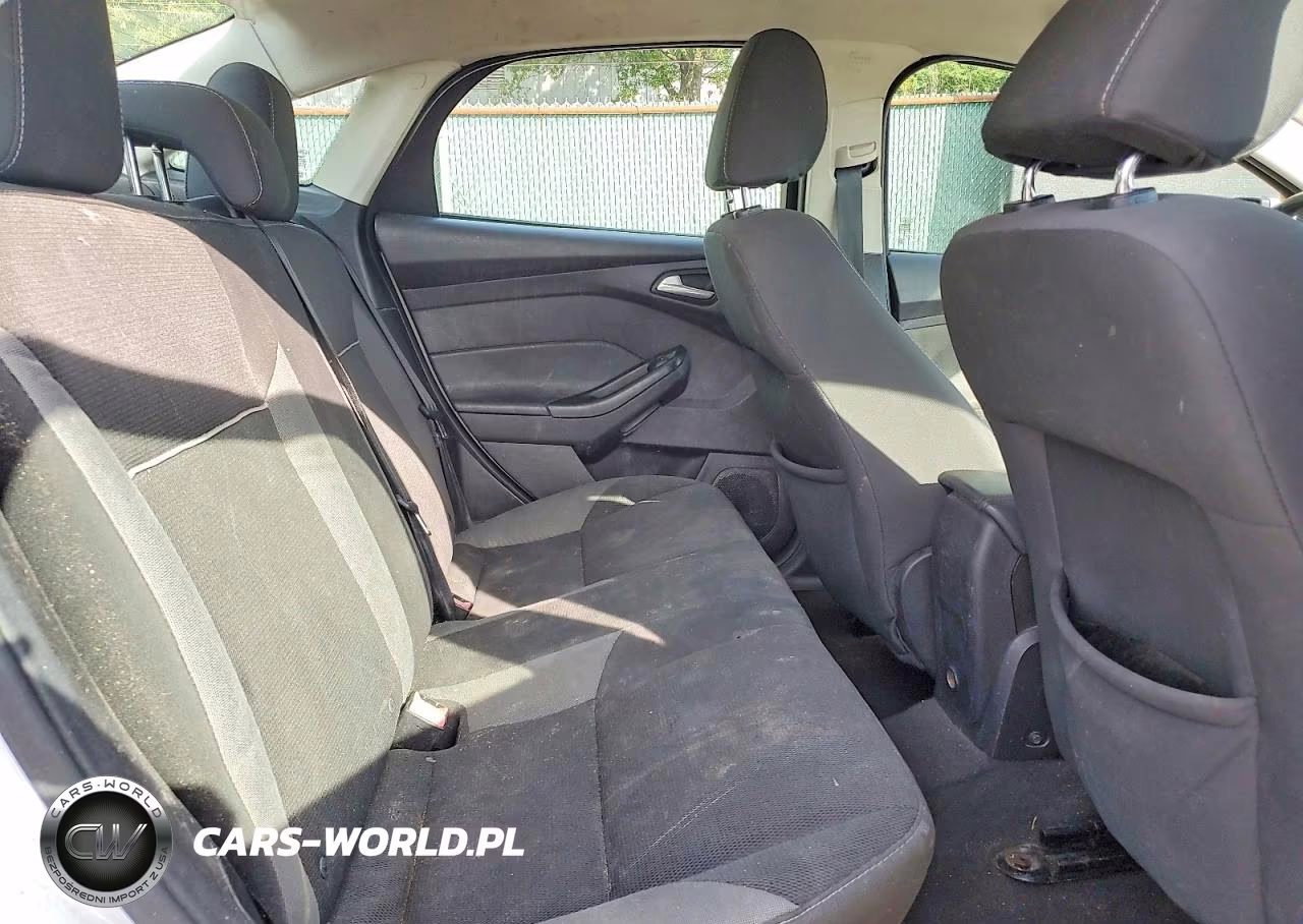 2014 Ford Focus Se VIN:1FADP3F23EL292195 - 10