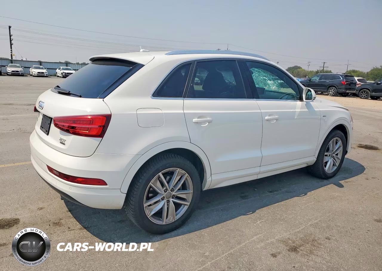 2018 Audi Q3 Premium Plus VIN:WA1JCCFSXJR030670 - 3