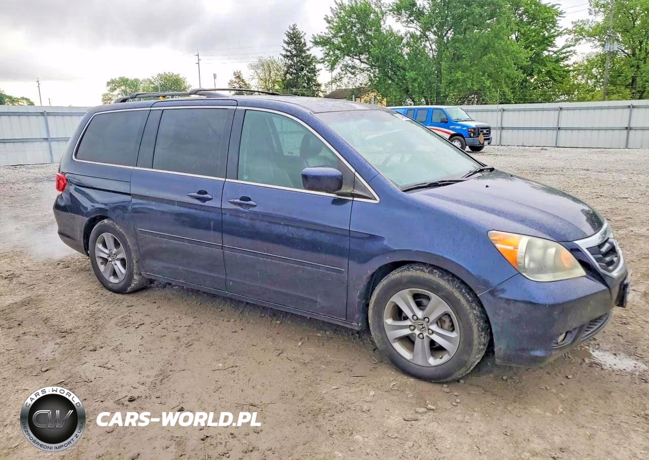 2008 Honda Odyssey Touring VIN:5FNRL38978B015952 - 4