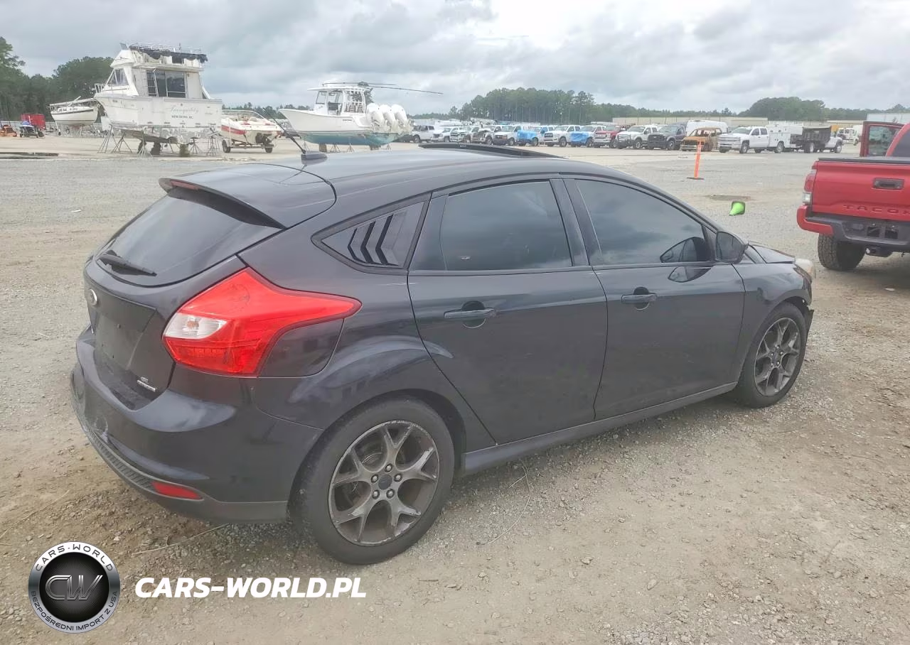 2013 Ford Focus Se VIN:1FADP3K22DL174465 - 3
