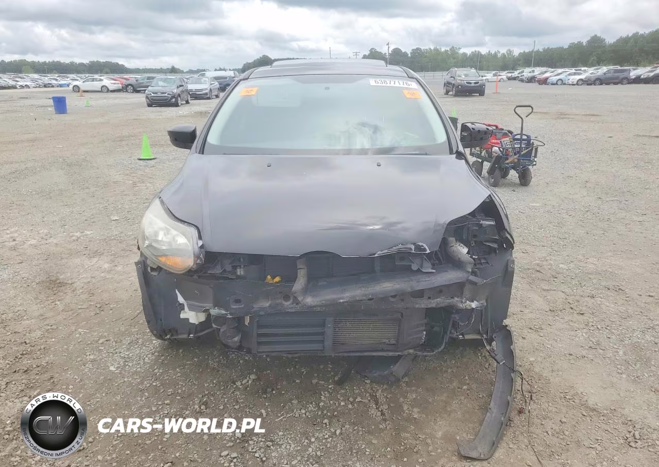 2013 Ford Focus Se VIN:1FADP3K22DL174465 - 5