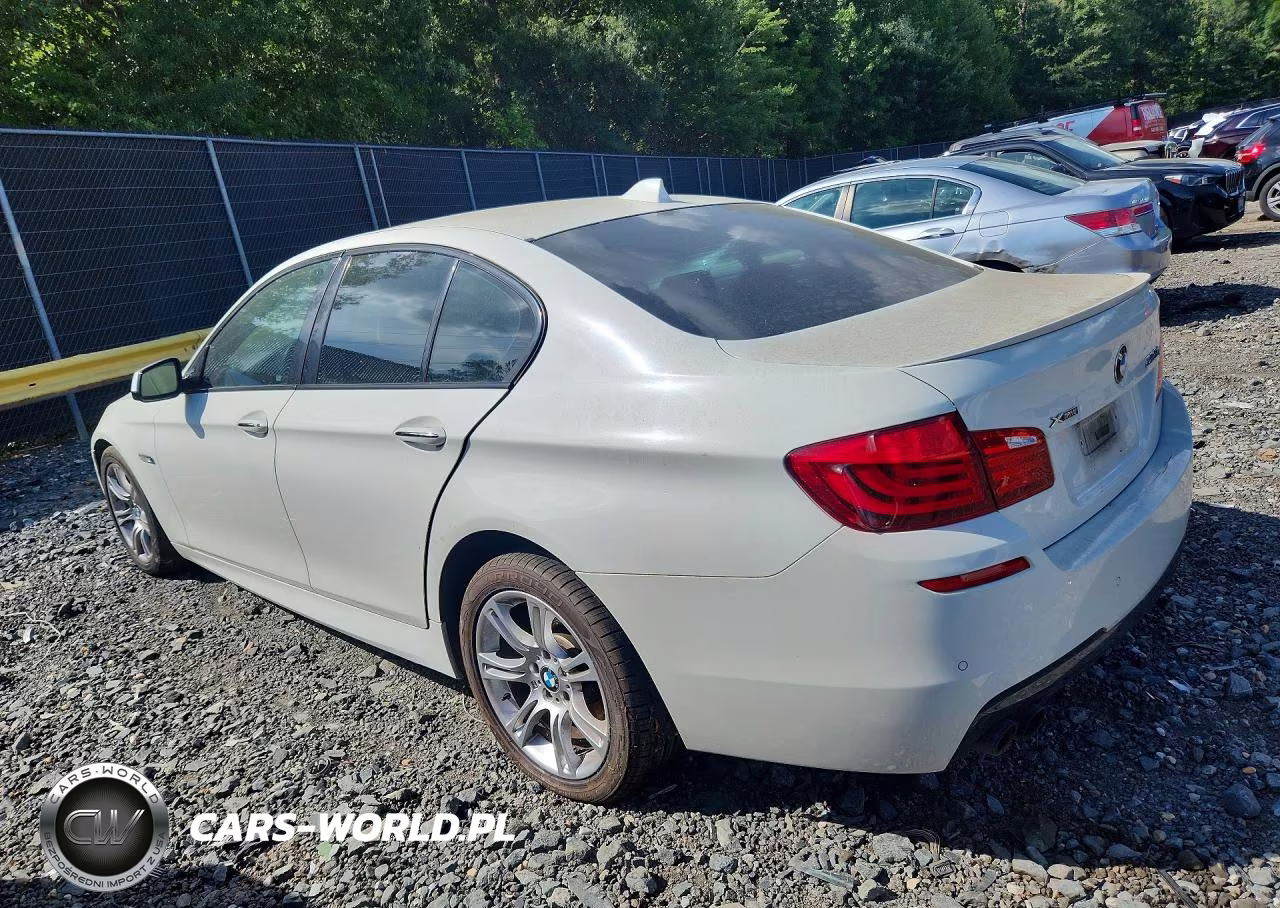 2013 BMW 528 Xi VIN:WBAXH5C55DDW13433 - 2