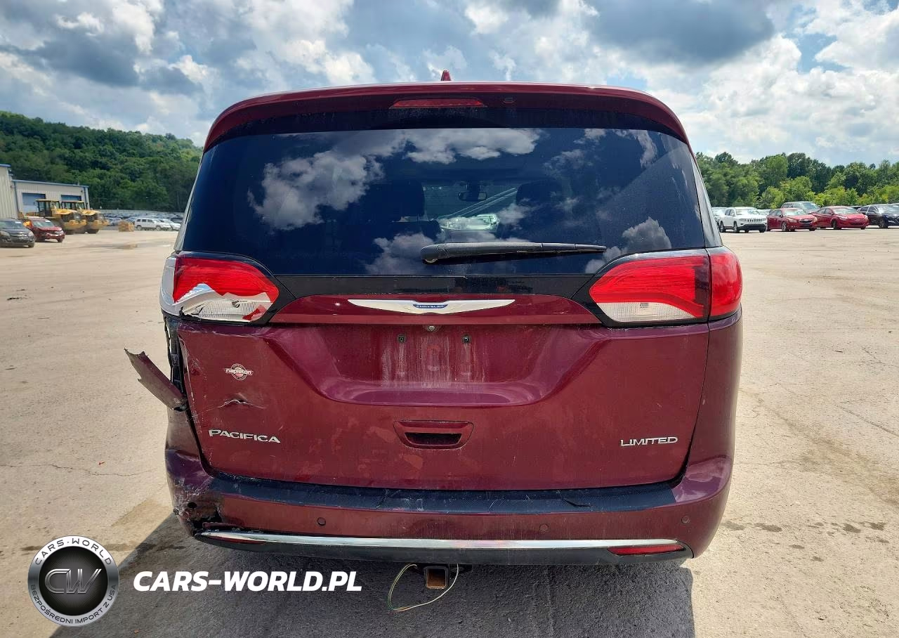 2018 Chrysler Pacifica Limited VIN:2C4RC1GG8JR170900 - 6