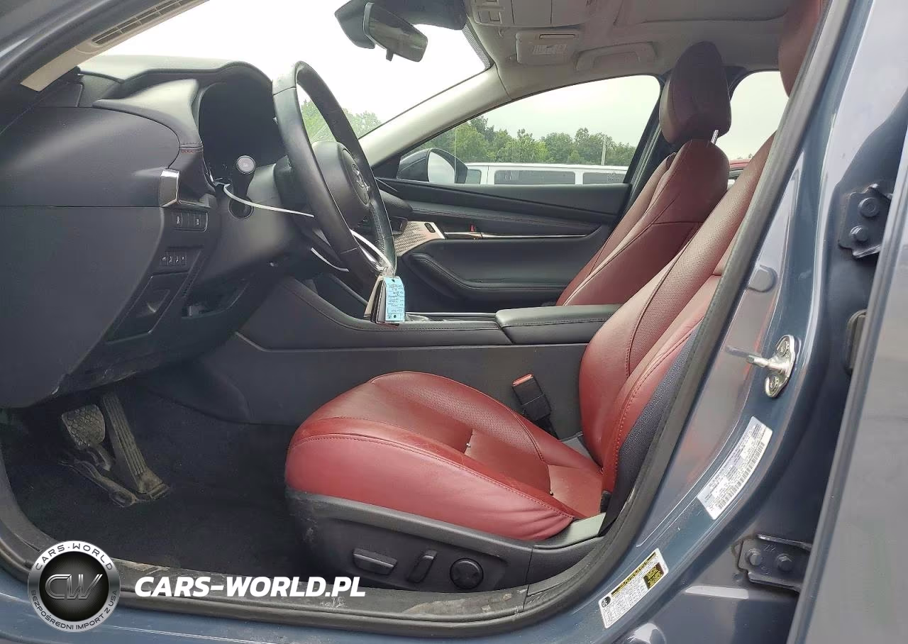 2023 Mazda 3 Preferred VIN:3MZBPACM6PM379499 - 7