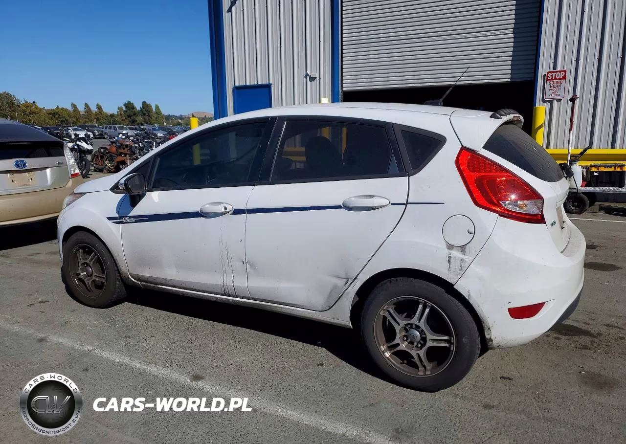 2013 Ford Fiesta Se VIN:3FADP4EJ9DM208375 - 2