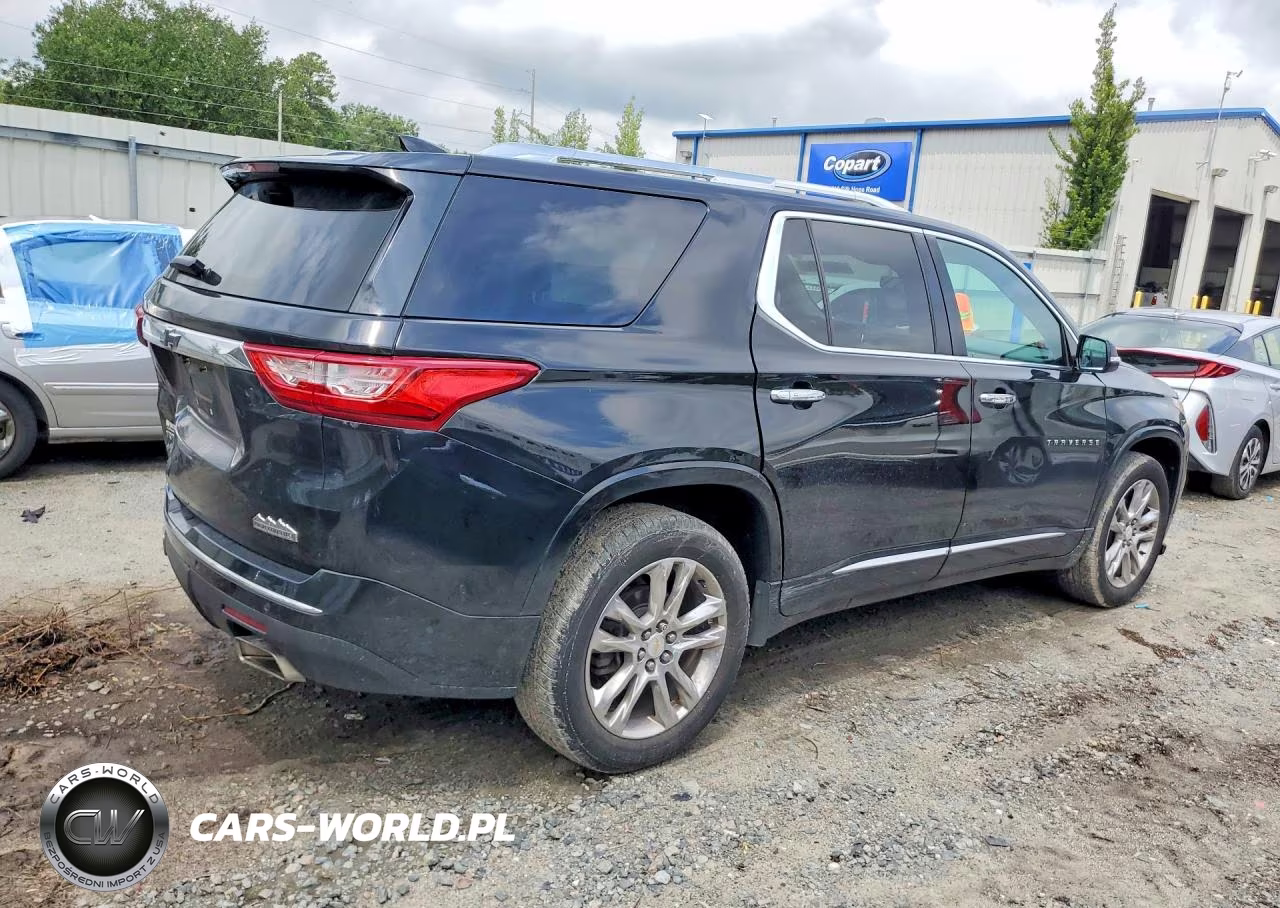 2019 Chevrolet Traverse High Country VIN:1GNEVJKW7KJ259507 - 3