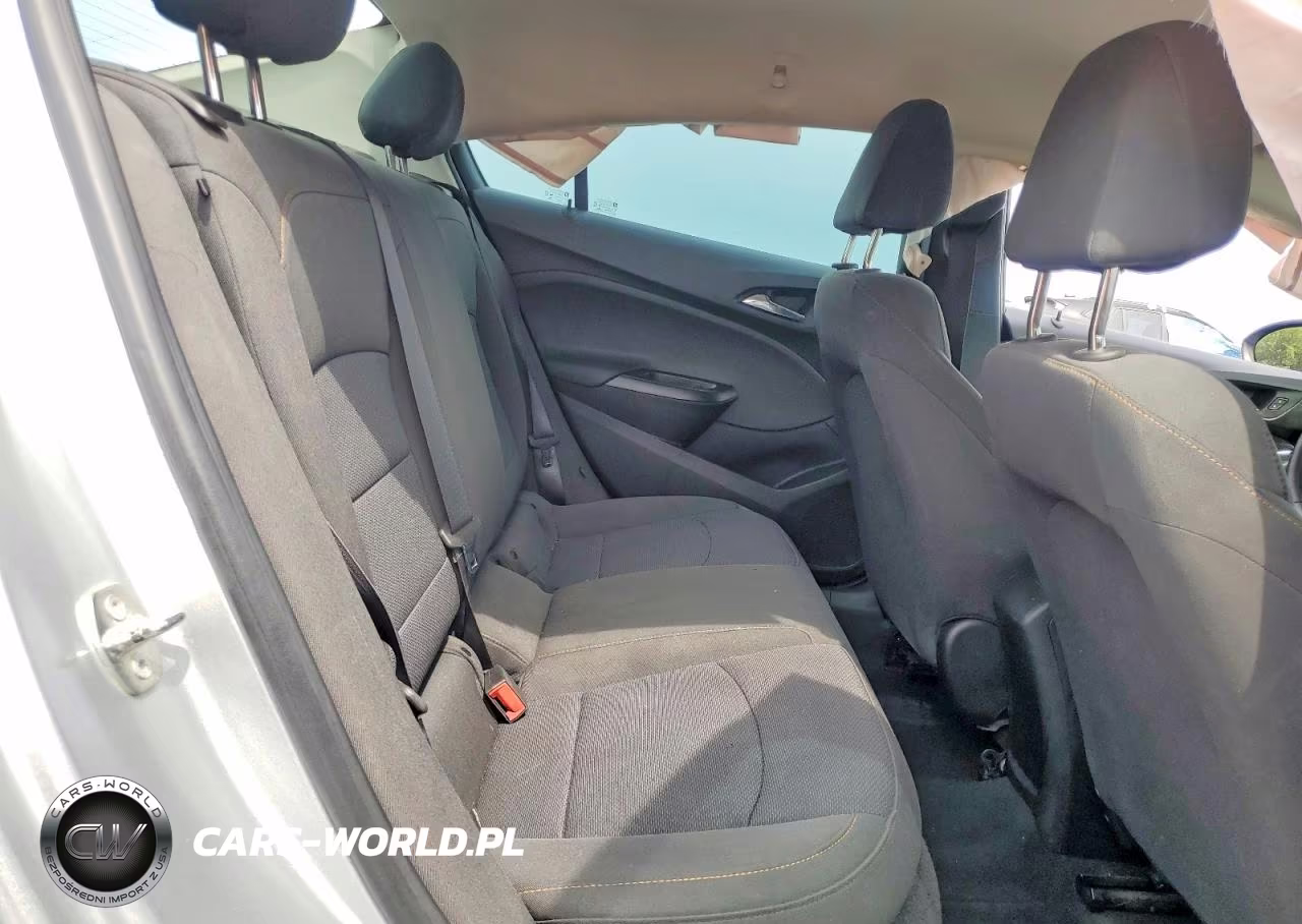 2018 Chevrolet Cruze Ls VIN:1G1BC5SM0J7124459 - 10