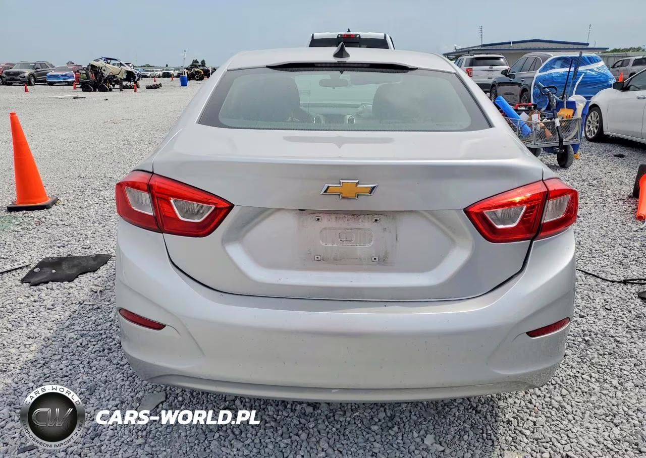 2018 Chevrolet Cruze Ls VIN:1G1BC5SM0J7124459 - 6