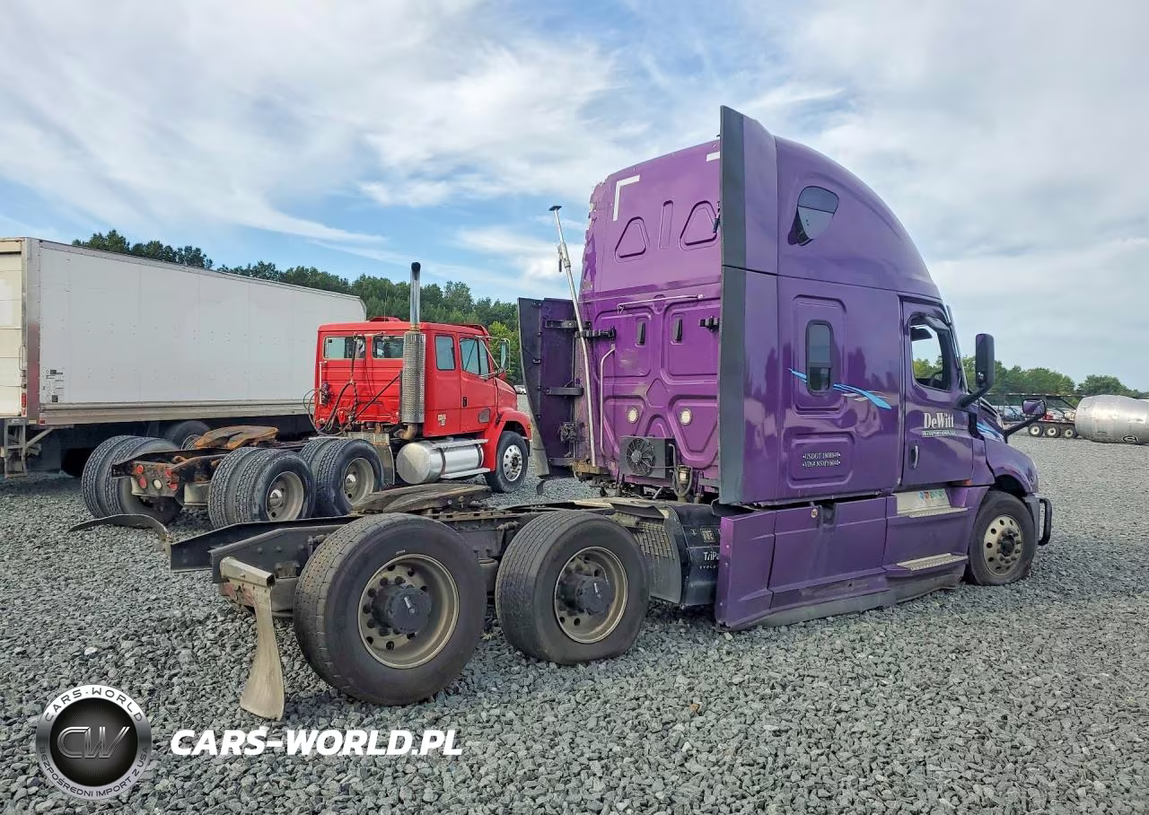 2022 Freightliner Cascadia 126 VIN:3AKJHHDR7NSMY6040 - 3