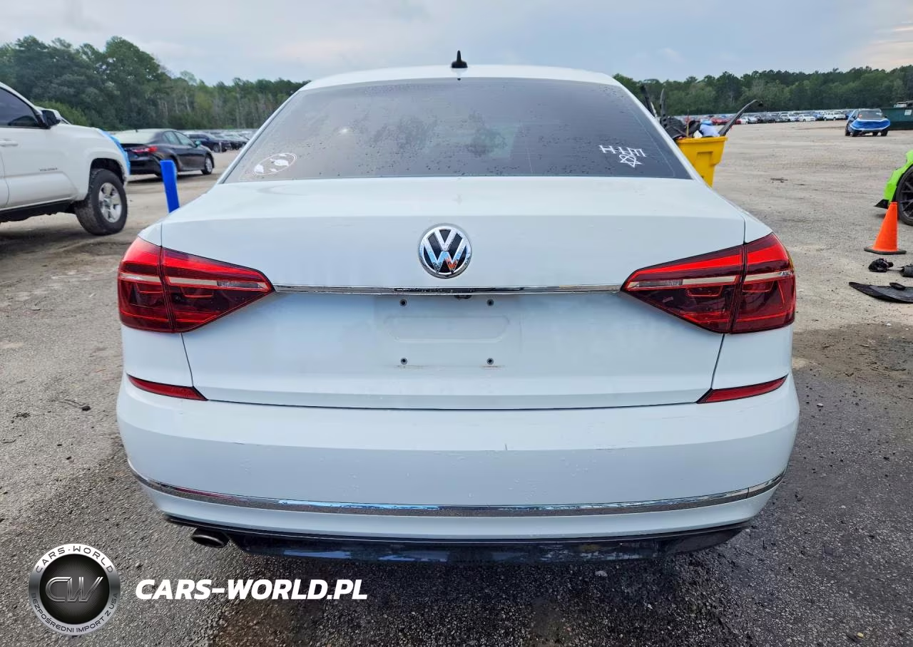 2017 Volkswagen Passat R-Line VIN:1VWDT7A39HC004095 - 6