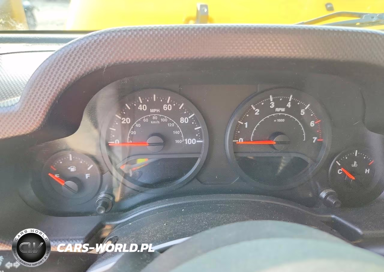 2009 Jeep Wrangler X VIN:1J4FA24109L741146 - 9