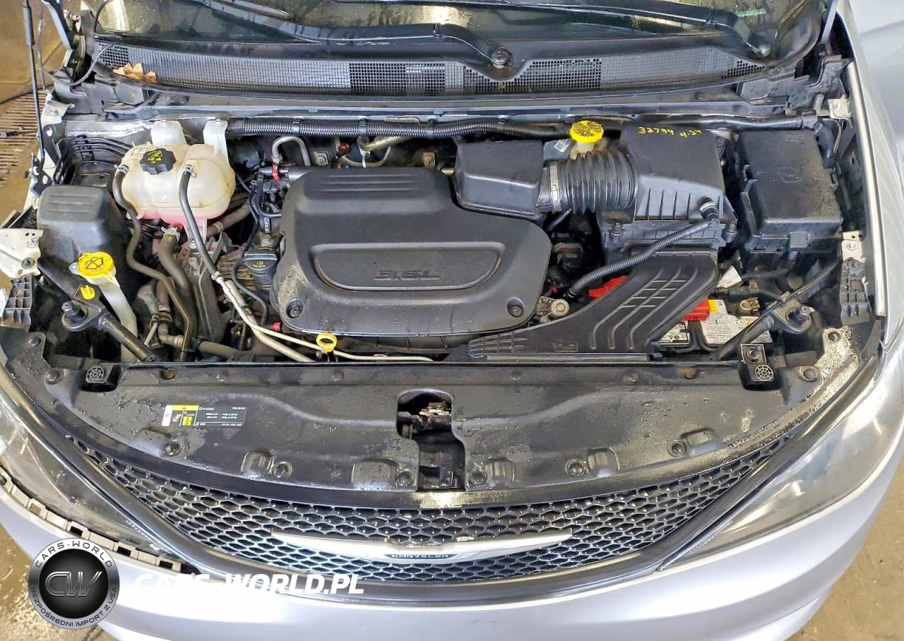 2021 Chrysler Voyager L VIN:2C4RC1AG4MR559384 - 12