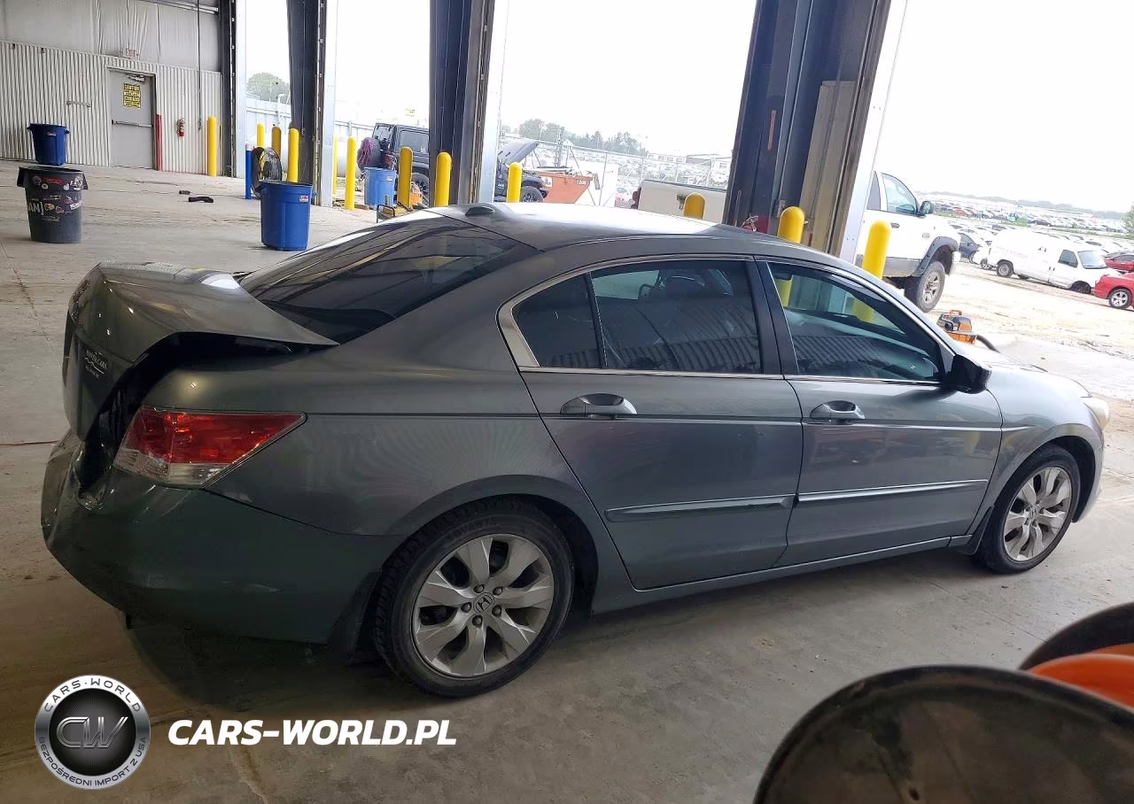 2008 Honda Accord Exl VIN:JHMCP26868C078339 - 3