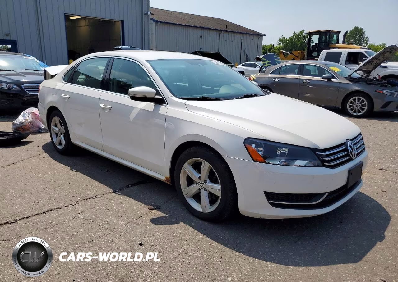 2014 Volkswagen Passat Se VIN:1VWBT7A38EC040265 - 4