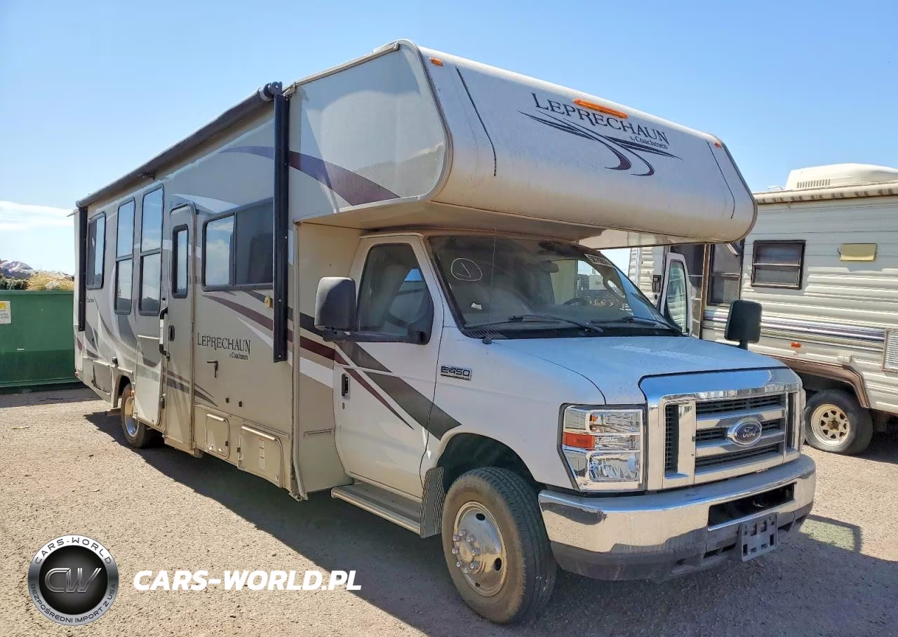 2020 Ford Econoline E450 Super Duty Cutaway Van