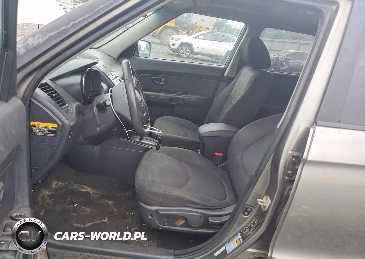 2010 Kia Soul + VIN:KNDJT2A22A7170652 - 7