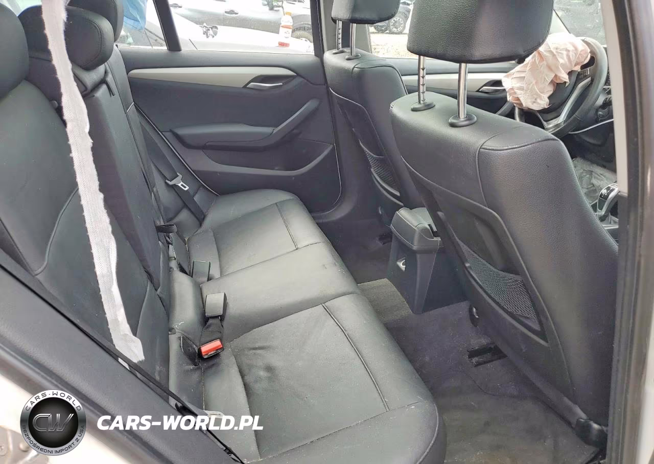2014 BMW X1 xDrive28I VIN:WBAVL1C50EVY10598 - 10