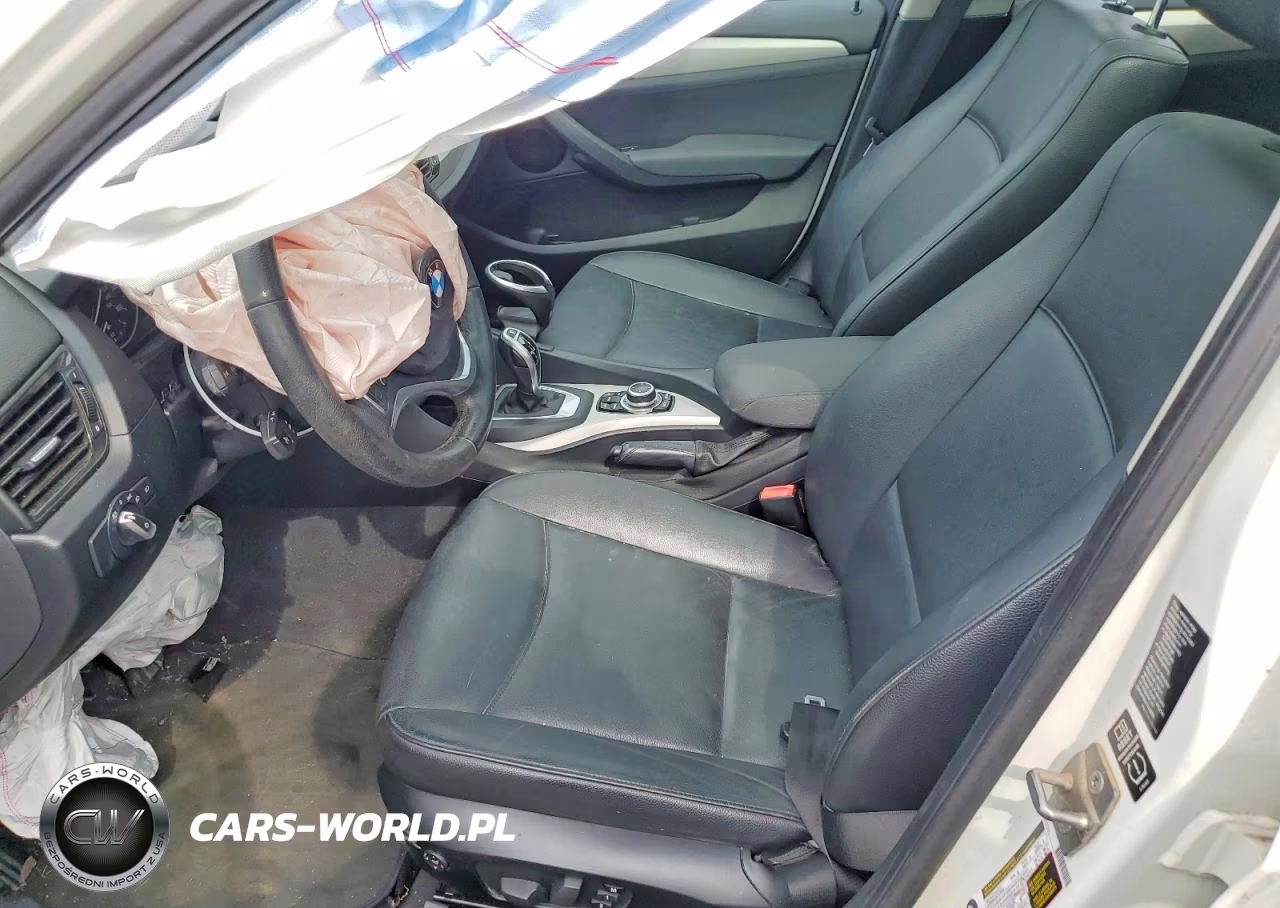 2014 BMW X1 xDrive28I VIN:WBAVL1C50EVY10598 - 7
