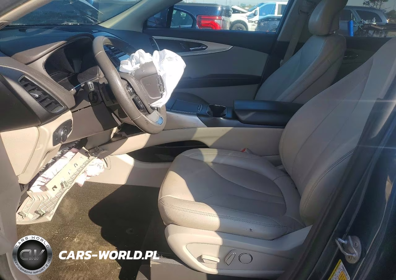 2019 Lincoln Nautilus VIN:2LMPJ6J95KBL36403 - 7