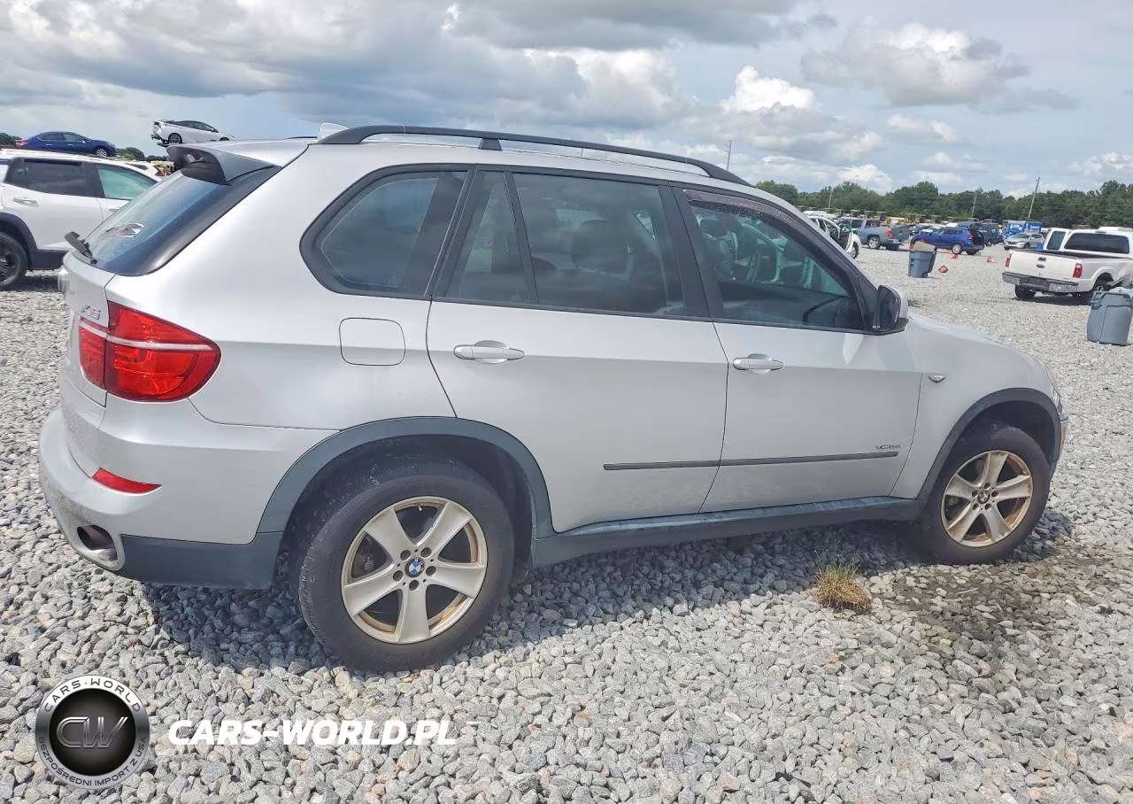 2013 BMW X5 xDrive35I VIN:5UXZV4C56D0B01381 - 3