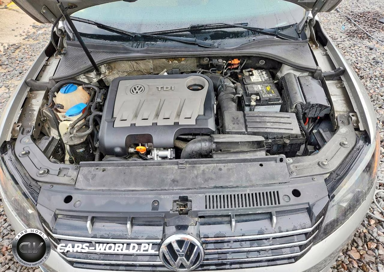 2013 Volkswagen Passat Se VIN:1VWBN7A37DC112002 - 11