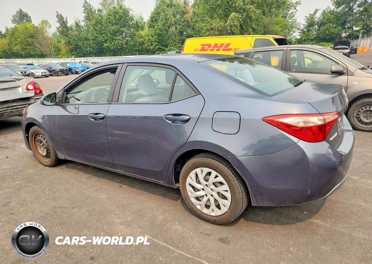 2017 Toyota Corolla Le VIN:2T1BURHE6HC812471 - 2