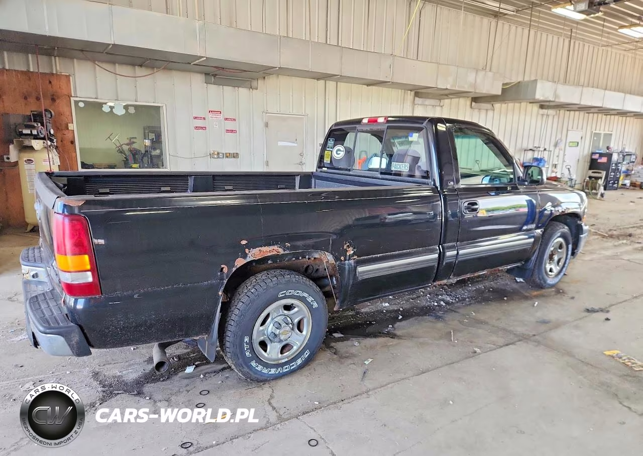 2002 Chevrolet Silverado C1500 VIN:1GCEC14T82Z134020 - 3