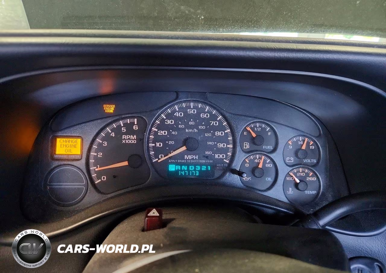 2002 Chevrolet Silverado C1500 VIN:1GCEC14T82Z134020 - 9