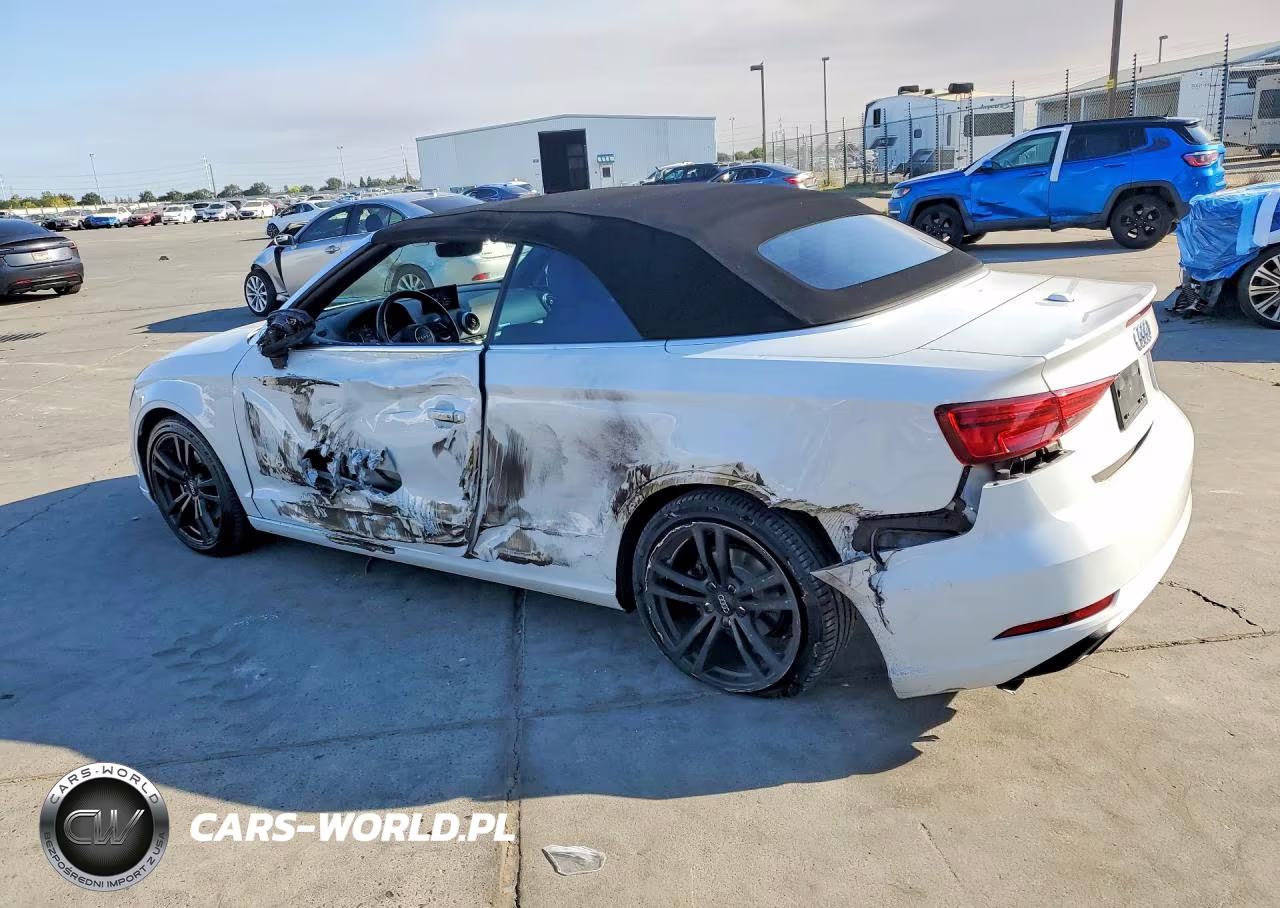 2018 Audi A3 Premium VIN:WAU6ULFF8J1004141 - 2