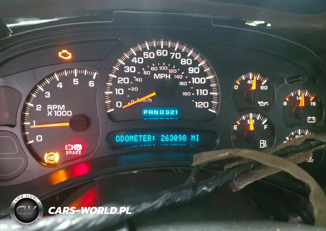 2003 Chevrolet Tahoe K1500 VIN:1GNEK13Z13R319608 - 9