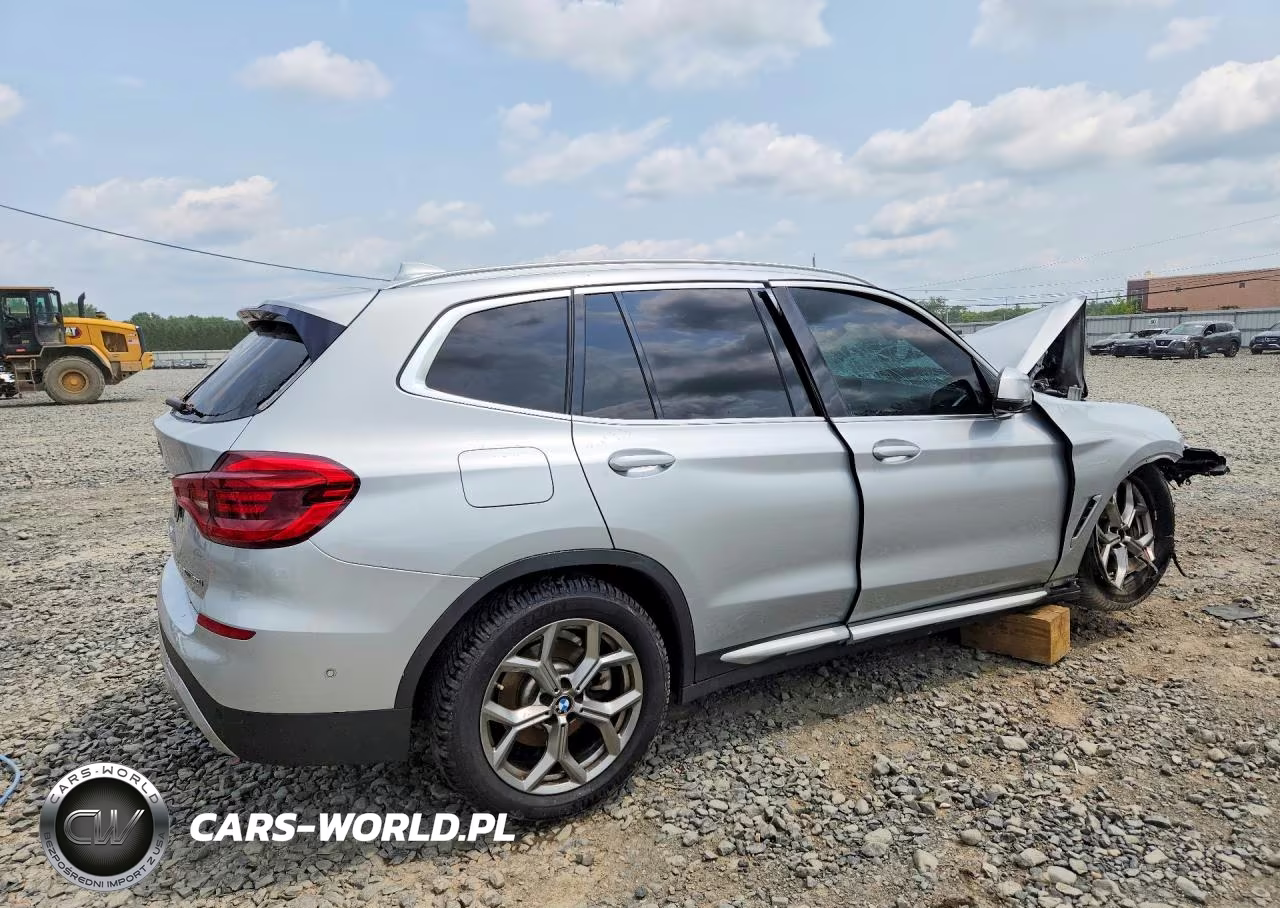 2021 BMW X3 xDrive30I VIN:5UXTY5C03M9E27979 - 3