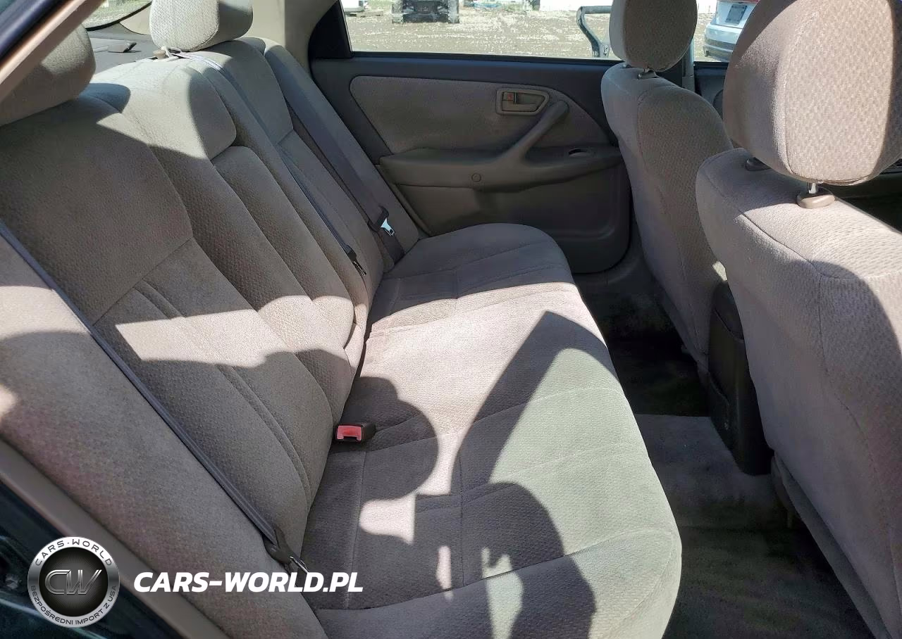 2001 Toyota Camry Le VIN:4T1BG22K61U033542 - 10