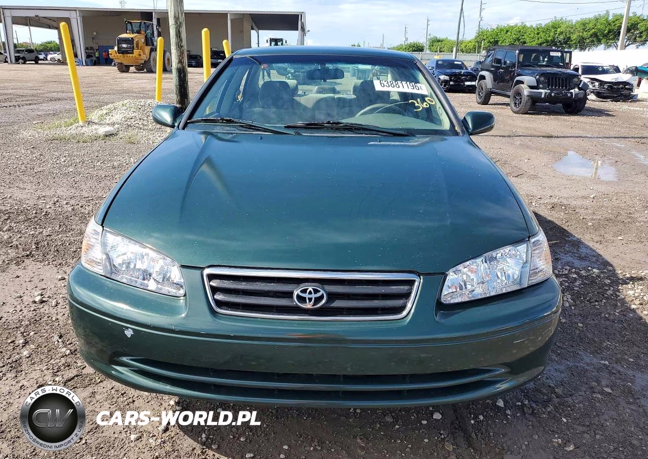 2001 Toyota Camry Le VIN:4T1BG22K61U033542 - 5