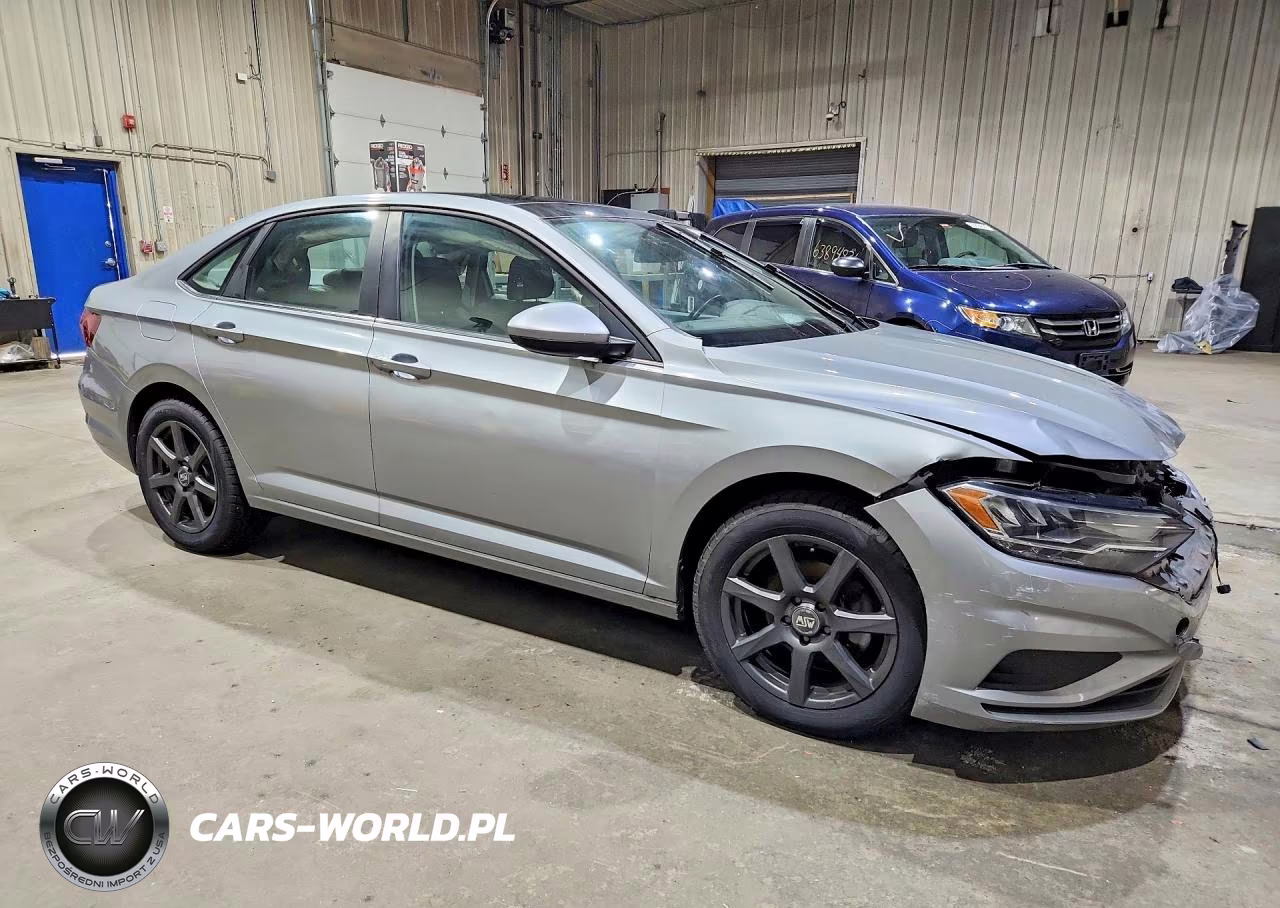 2019 Volkswagen Jetta S VIN:3VWC57BUXKM244775 - 4