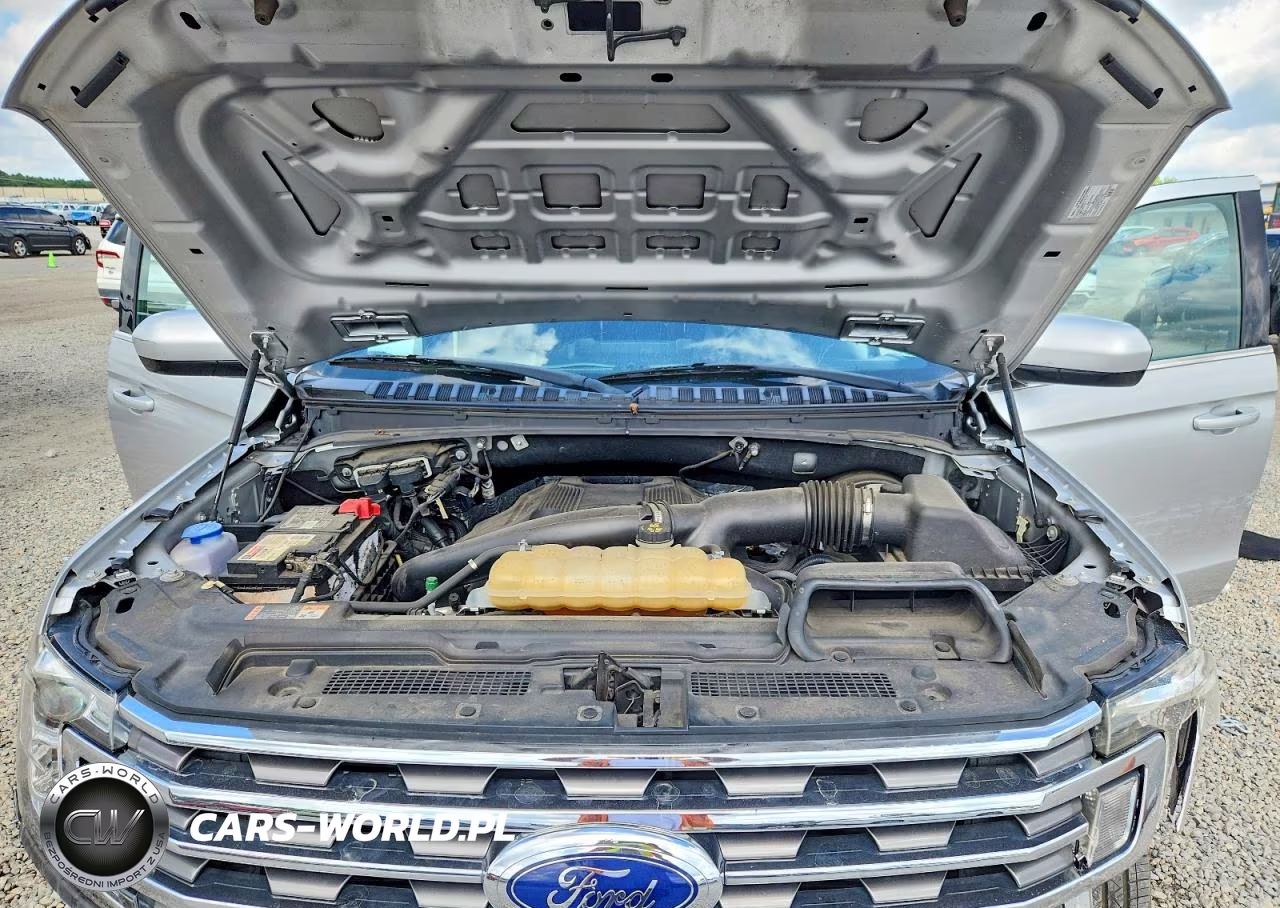 2019 Ford Expedition Max Xlt VIN:1FMJK1HTXKEA14458 - 12