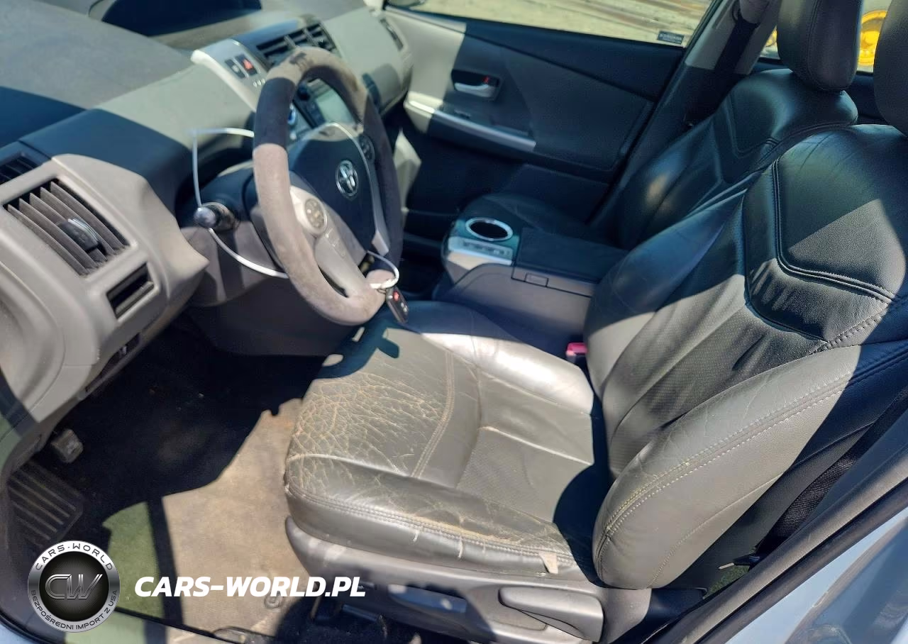 2013 Toyota Prius V Three VIN:JTDZN3EU0D3278195 - 7