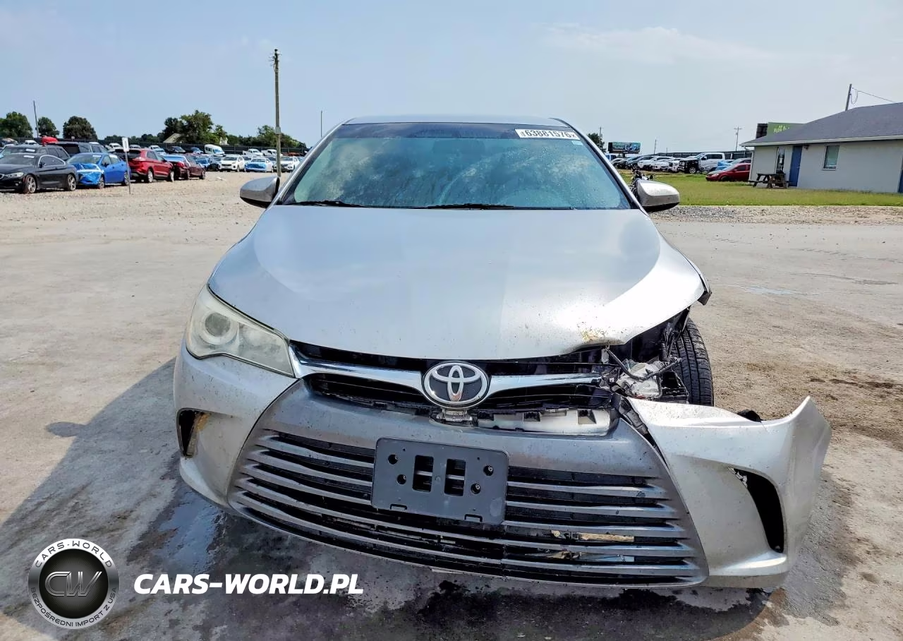 2015 Toyota Camry Le VIN:4T1BF1FK8FU066413 - 5