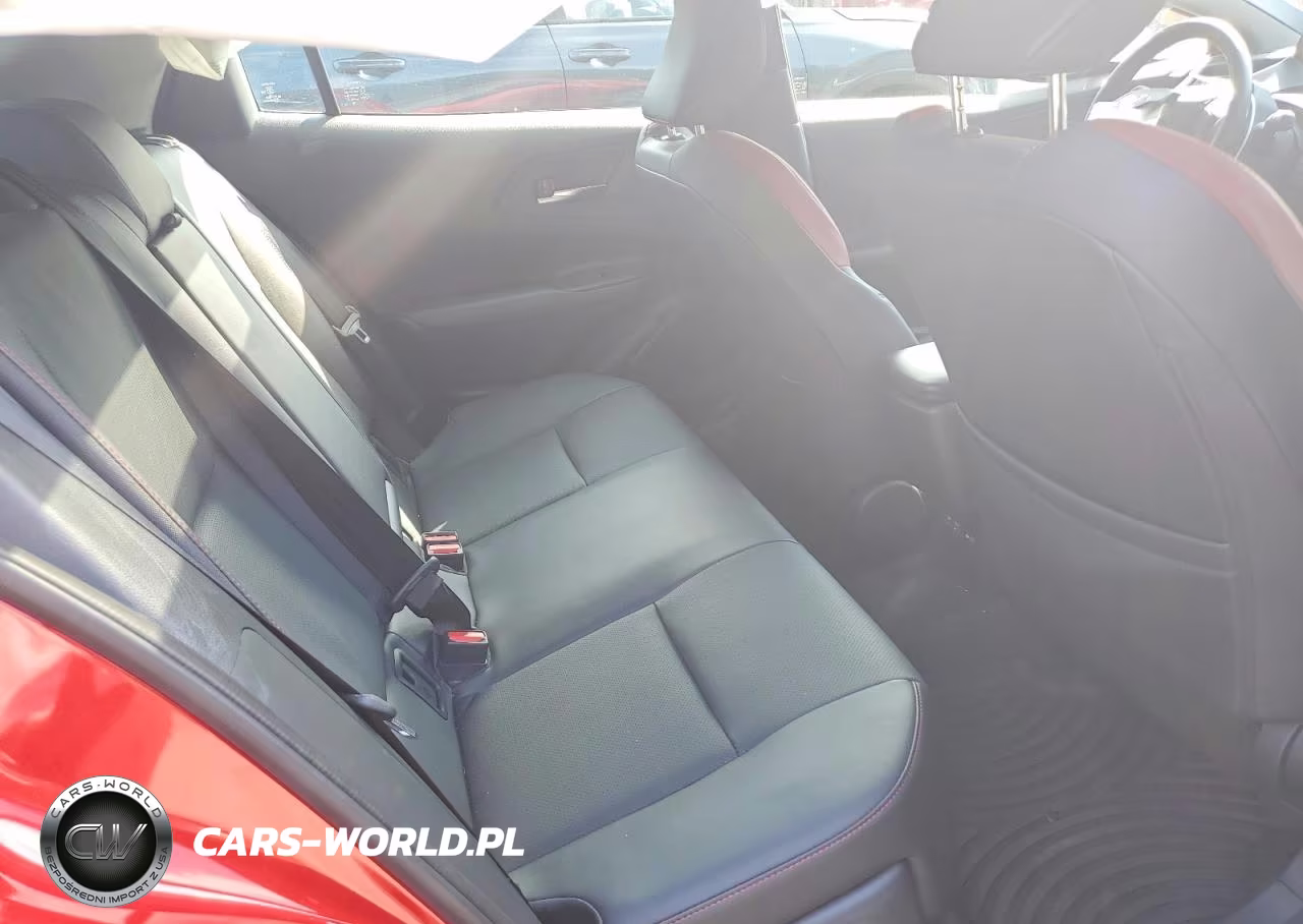 2024 Toyota Prius Prime Xse VIN:JTDACACU9R3025507 - 10