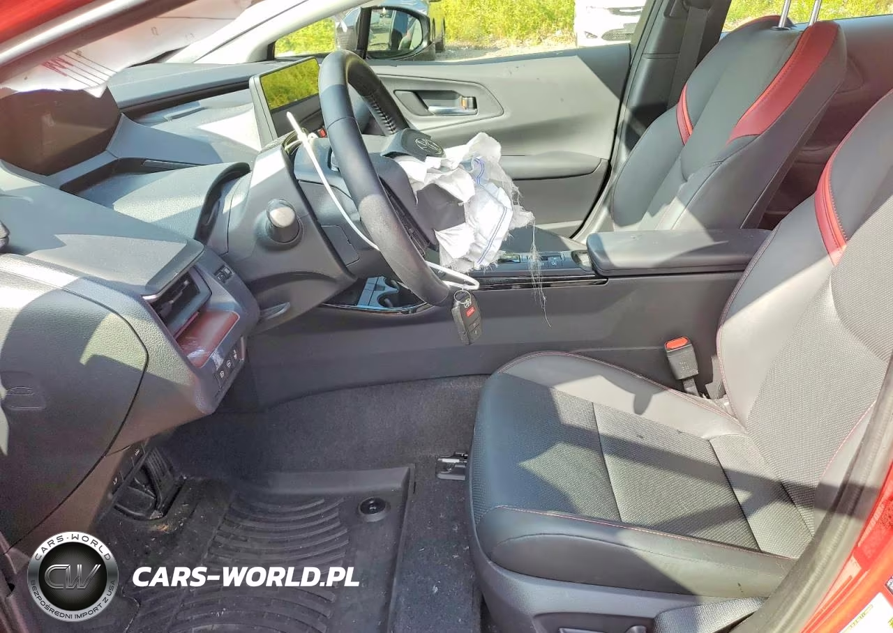 2024 Toyota Prius Prime Xse VIN:JTDACACU9R3025507 - 7